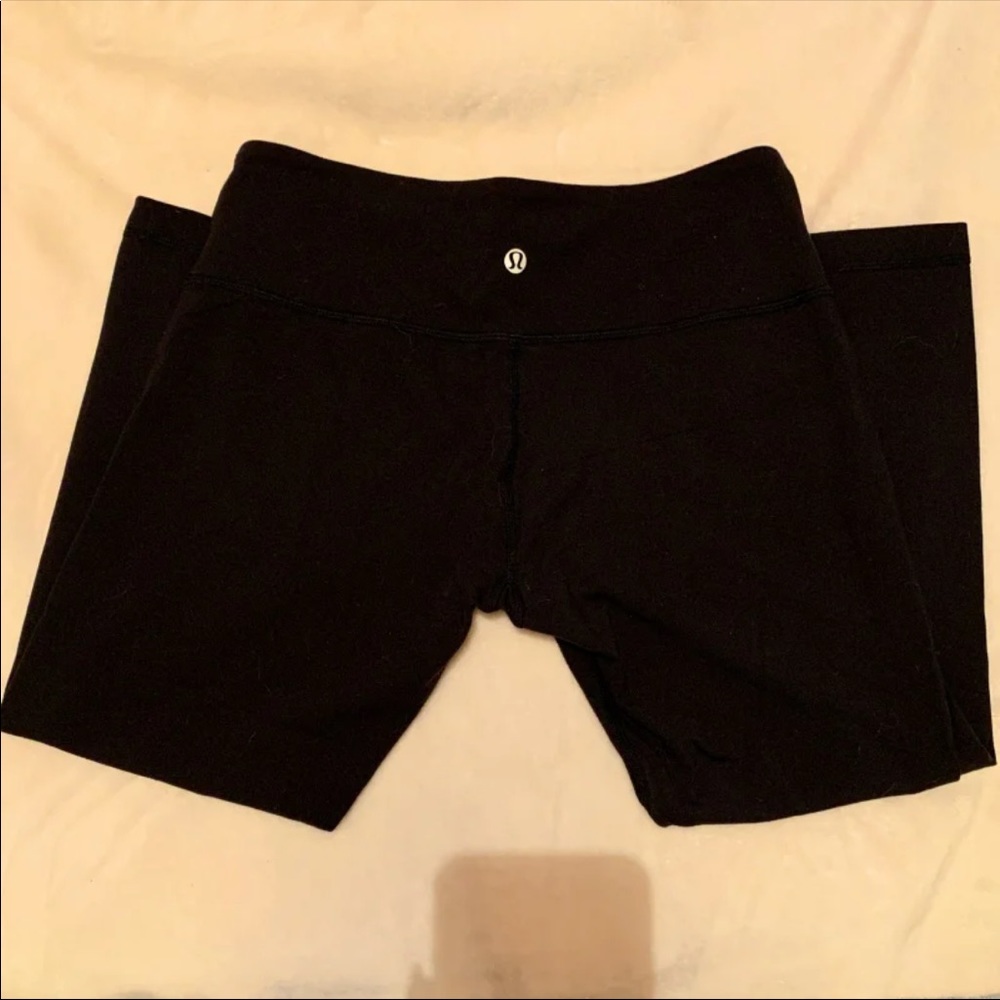 Lululemon leggings size 8